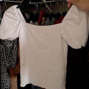 White crop top with fluffy sleeves